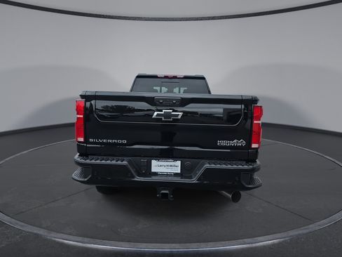 New 2026 Chevrolet Silverado 3500 High Country w/ Technology Package AWD/4WD image 7