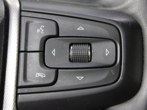 Used 2024 GMC Yukon Denali image 28