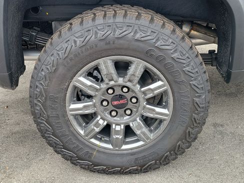 New 2026 GMC Sierra 1500 AT4X AWD/4WD image 4