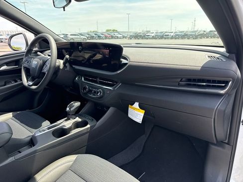 New 2026 Buick Envista Preferred FWD image 36