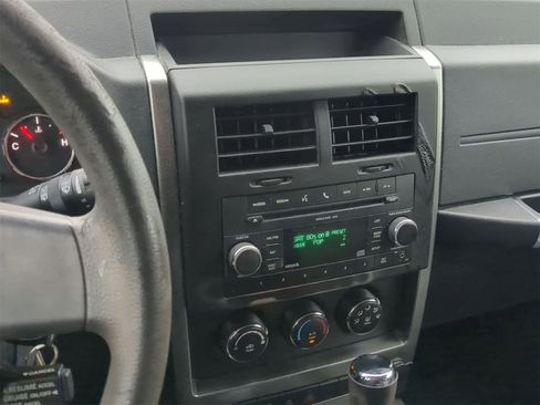 Used 2010 Jeep Liberty Sport w/ Popular Equipment Group image 32