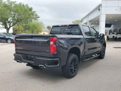 Used 2024 Chevrolet Silverado 1500 LT Trail Boss w/ LT Trail Boss Premium Package AWD/4WD image 12