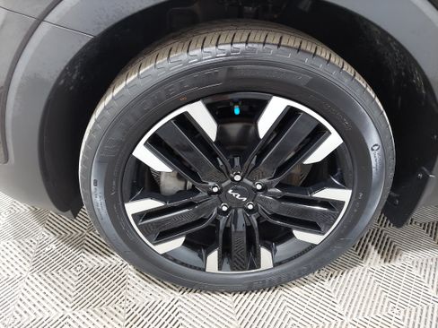 Used 2023 Kia Telluride SX AWD/4WD image 5