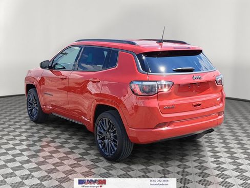 Used 2022 Jeep Compass Limited image 3