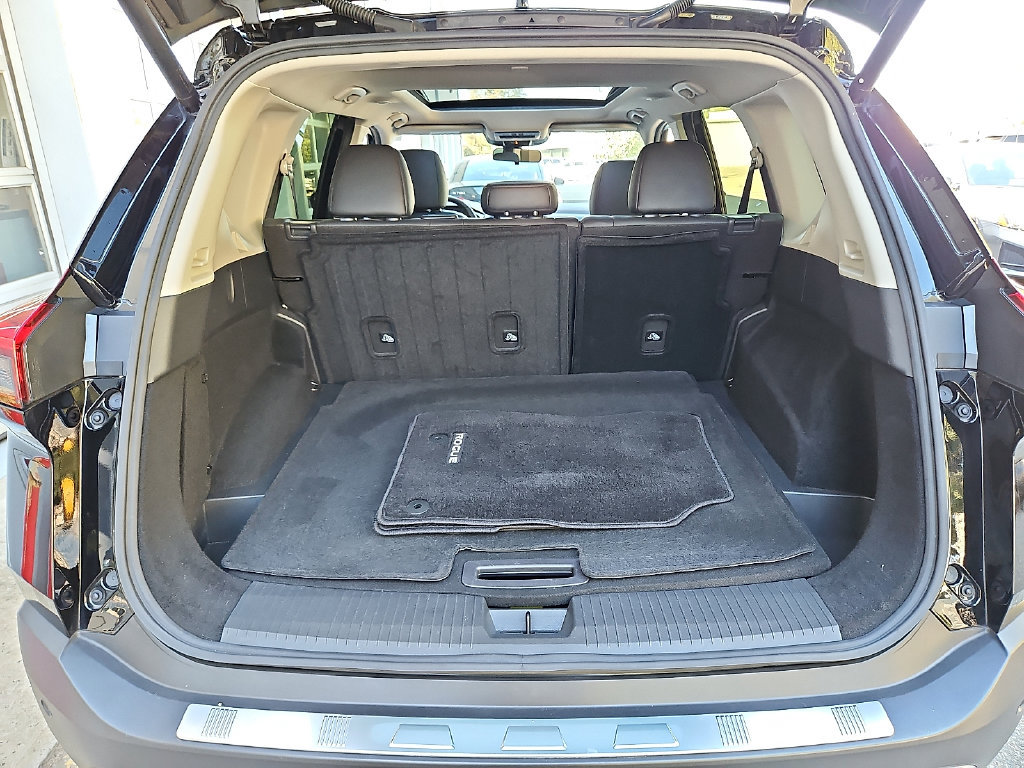 Used 2023 Nissan Rogue SV w/ SV Premium B Package AWD/4WD image 32