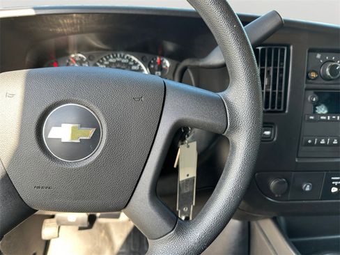 Used 2024 Chevrolet Express 2500 w/ Driver Convenience Package image 20