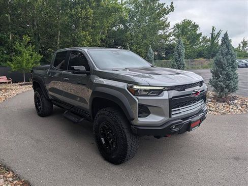 Used 2024 Chevrolet Colorado ZR2 w/ ZR2 Bison Edition AWD/4WD image 7