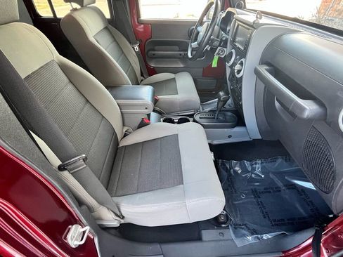 Used 2010 Jeep Wrangler Unlimited Sahara w/ Dual Top Group image 23