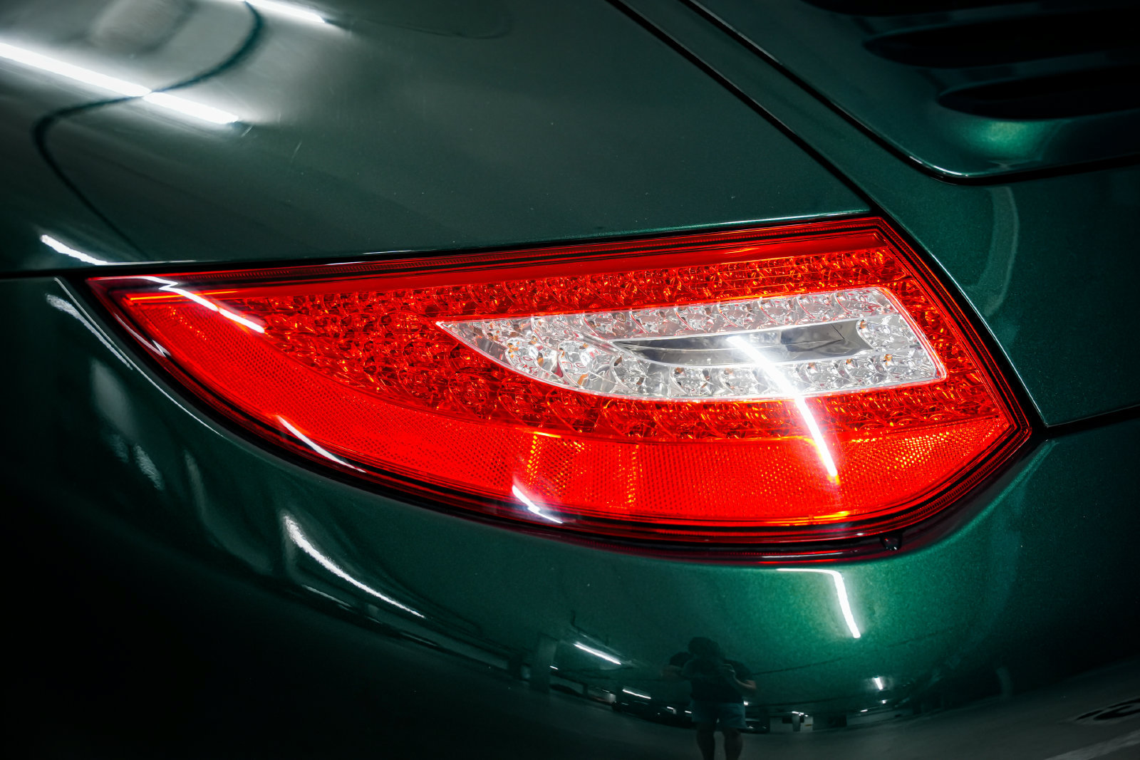 Used 2009 Porsche 911 Carrera S RWD image 32