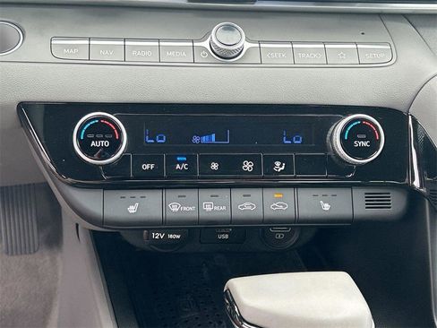 Certified 2023 Hyundai Elantra SEL w/ Convenience Package image 28