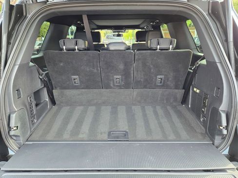 Used 2025 Ford Expedition Platinum w/ Stealth Appearance Package AWD/4WD image 27