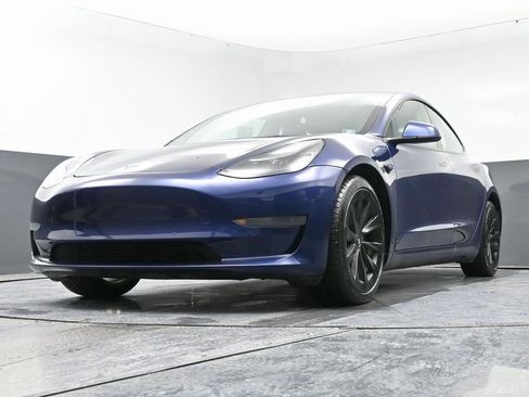 Used 2022 Tesla Model 3 image 52