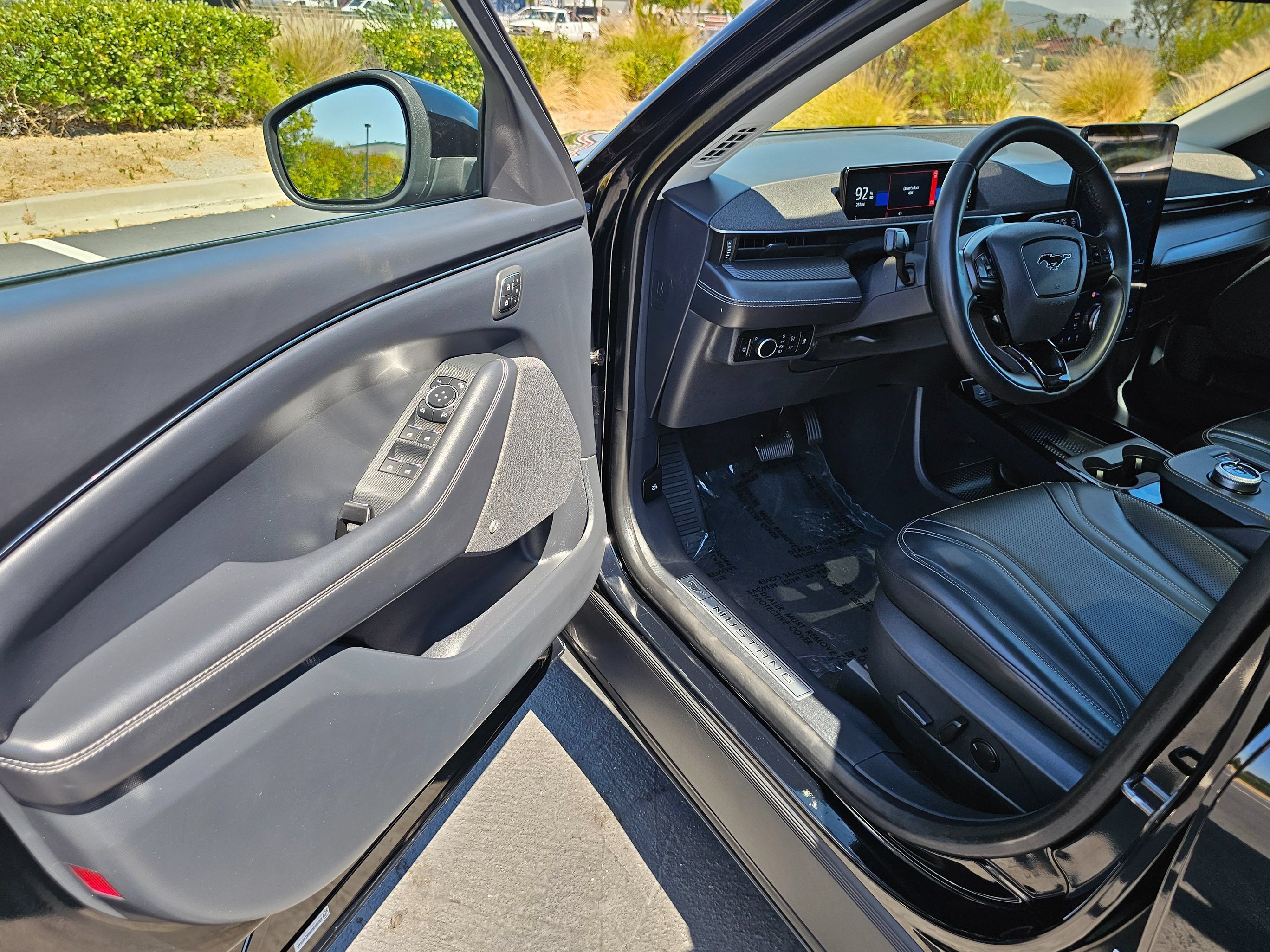 Used 2023 Ford Mustang Mach-E Premium AWD/4WD image 15