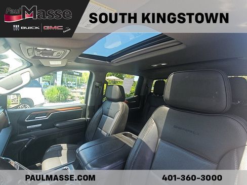 Used 2023 GMC Sierra 1500 Denali w/ Denali Reserve Package AWD/4WD image 16