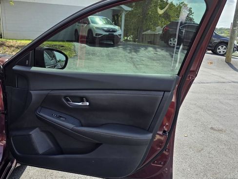 Used 2021 Nissan Sentra SV FWD image 21