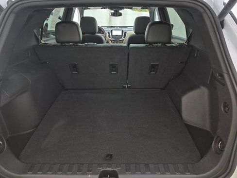 Used 2024 Chevrolet Equinox Premier AWD/4WD image 31
