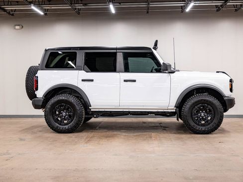Used 2023 Ford Bronco Wildtrak AWD/4WD image 5