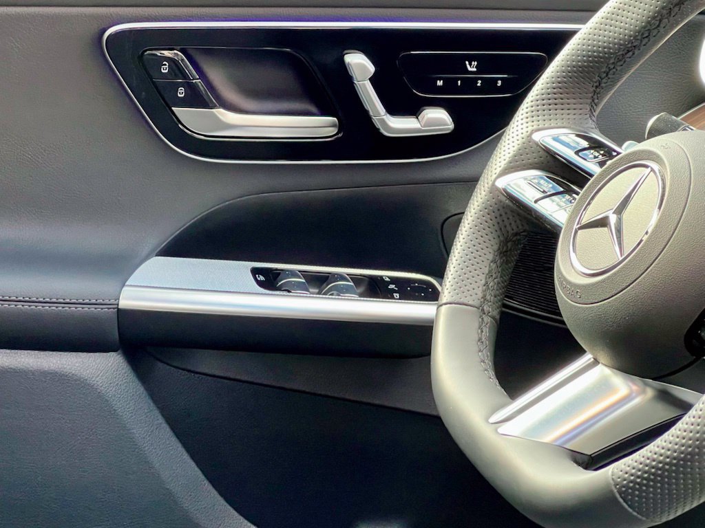 Certified 2026 Mercedes-Benz GLC 300 4MATIC image 17