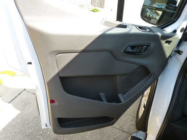 Used 2025 Ford Transit 250 Low Roof w/ Exterior Upgrade Package RWD image 25