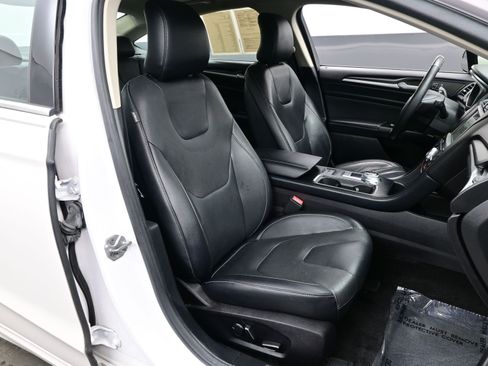 Used 2017 Ford Fusion Energi Titanium image 13