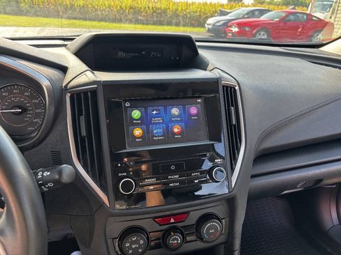 Used 2019 Subaru Crosstrek 2.0i Premium w/ Eyesight System AWD/4WD image 19