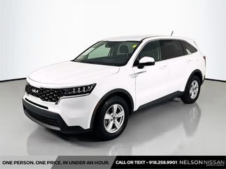 Used 2022 Kia Sorento LX FWD video 1