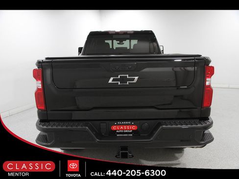 Used 2023 Chevrolet Silverado 3500 High Country w/ Z71 Off-Road Package AWD/4WD image 22
