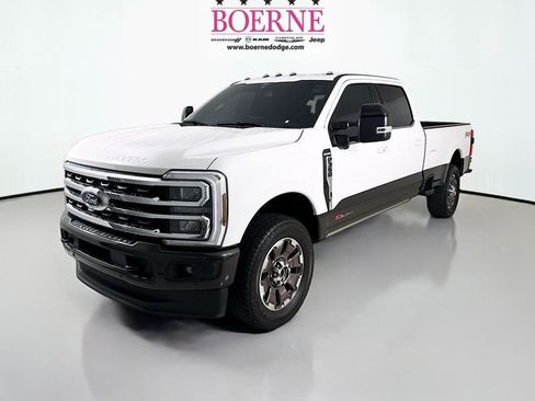 Used 2025 Ford F350 King Ranch image 3