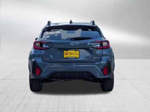 Used 2025 Subaru Crosstrek 2.0i Premium w/ Crosstrek Mirror Package AWD/4WD image 6