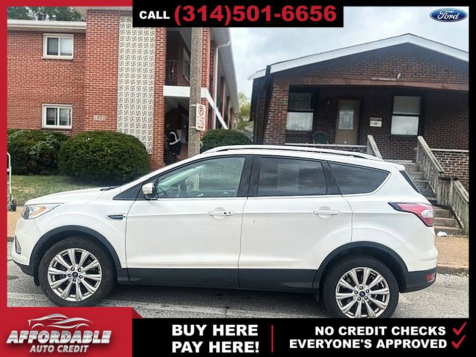 Used 2017 Ford Escape Titanium AWD/4WD image 2