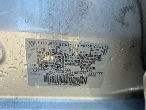 Used 2024 Nissan Versa S w/ S Plus Package image 25