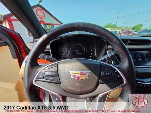 Used 2017 Cadillac XT5 Luxury w/ Driver Awareness Package AWD/4WD image 14