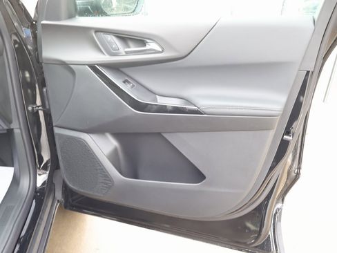 New 2026 Chevrolet Equinox LT w/ Convenience Package II image 32