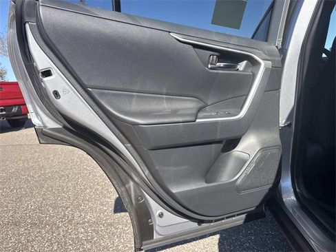 New 2025 Toyota RAV4 SE image 12
