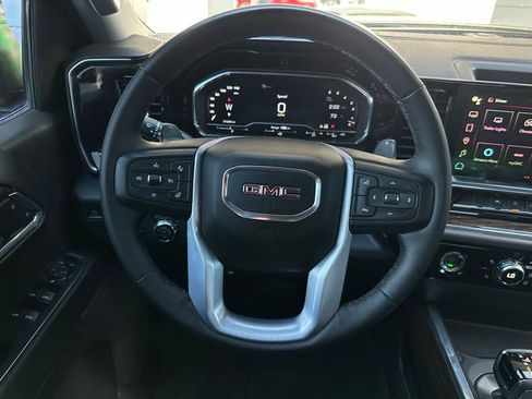 Used 2023 GMC Sierra 1500 Elevation image 19
