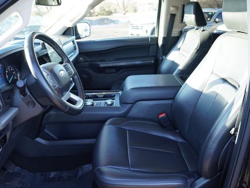 Certified 2024 Ford Expedition XLT image 16