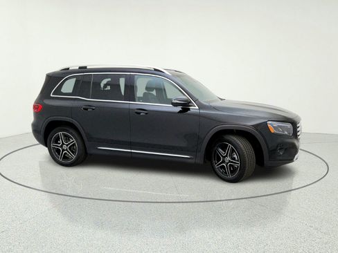 New 2026 Mercedes-Benz GLB 250 image 6