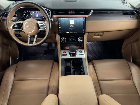Used 2022 Jaguar F-PACE S image 17
