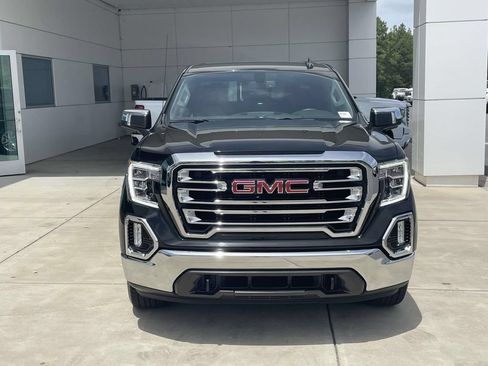 Used 2022 GMC Sierra 1500 SLT w/ SLT Premium Package AWD/4WD image 3