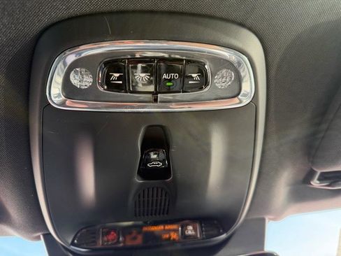 Used 2019 Volvo XC90 T6 R-Design w/ Advanced Package image 39