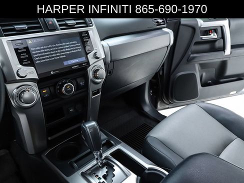 Used 2020 Toyota 4Runner SR5 Premium w/ Moonroof Package AWD/4WD image 61