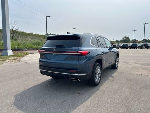 Used 2025 Buick Enclave Preferred w/ Trailering Package, 5000 lbs. AWD/4WD image 7