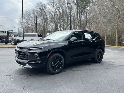 New 2026 Chevrolet Blazer LT w/ Midnight/Sport Edition image 6