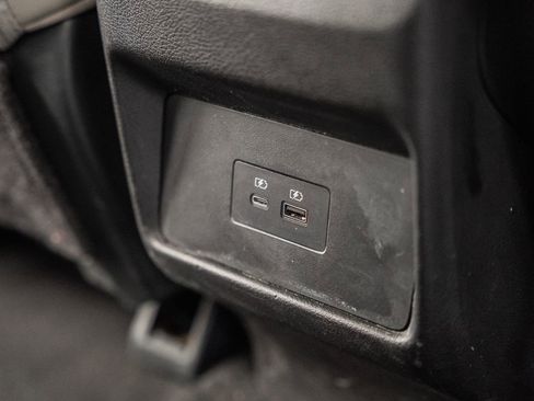 Used 2023 Nissan Rogue SL image 37