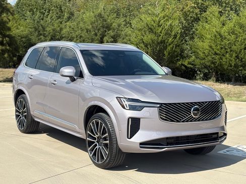 New 2026 Volvo XC90 B6 Plus w/ Protection Package Premier AWD/4WD image 3