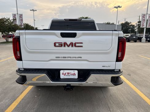 Used 2022 GMC Sierra 1500 SLT image 7
