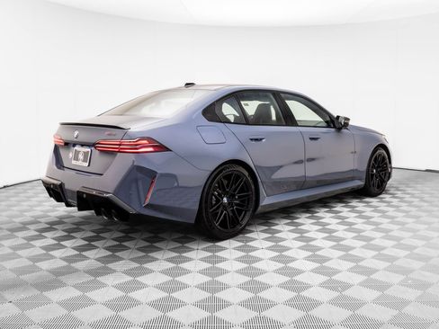 New 2026 BMW M5 w/ Carbon Package image 6