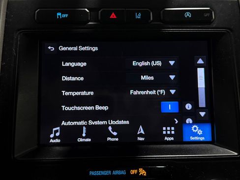 Used 2019 Ford Expedition XLT w/ Equipment Group 202A RWD image 17