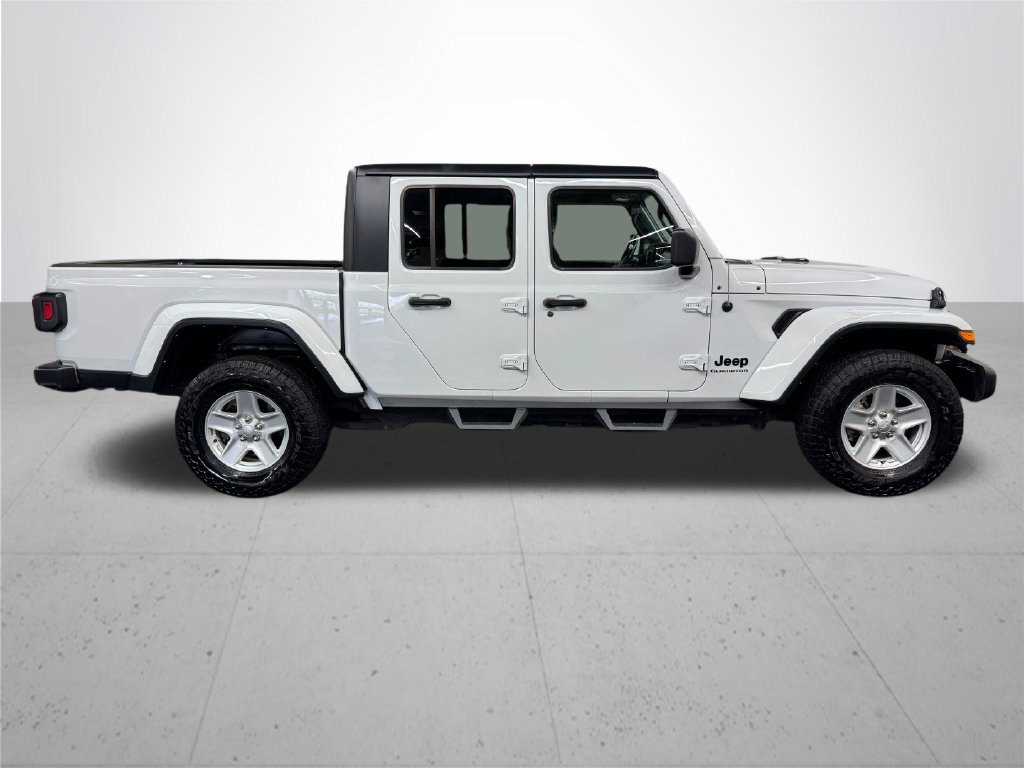 Used 2022 Jeep Gladiator Sport AWD/4WD image 8