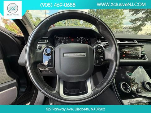 Used 2018 Land Rover Range Rover Velar R-Dynamic SE AWD/4WD image 11